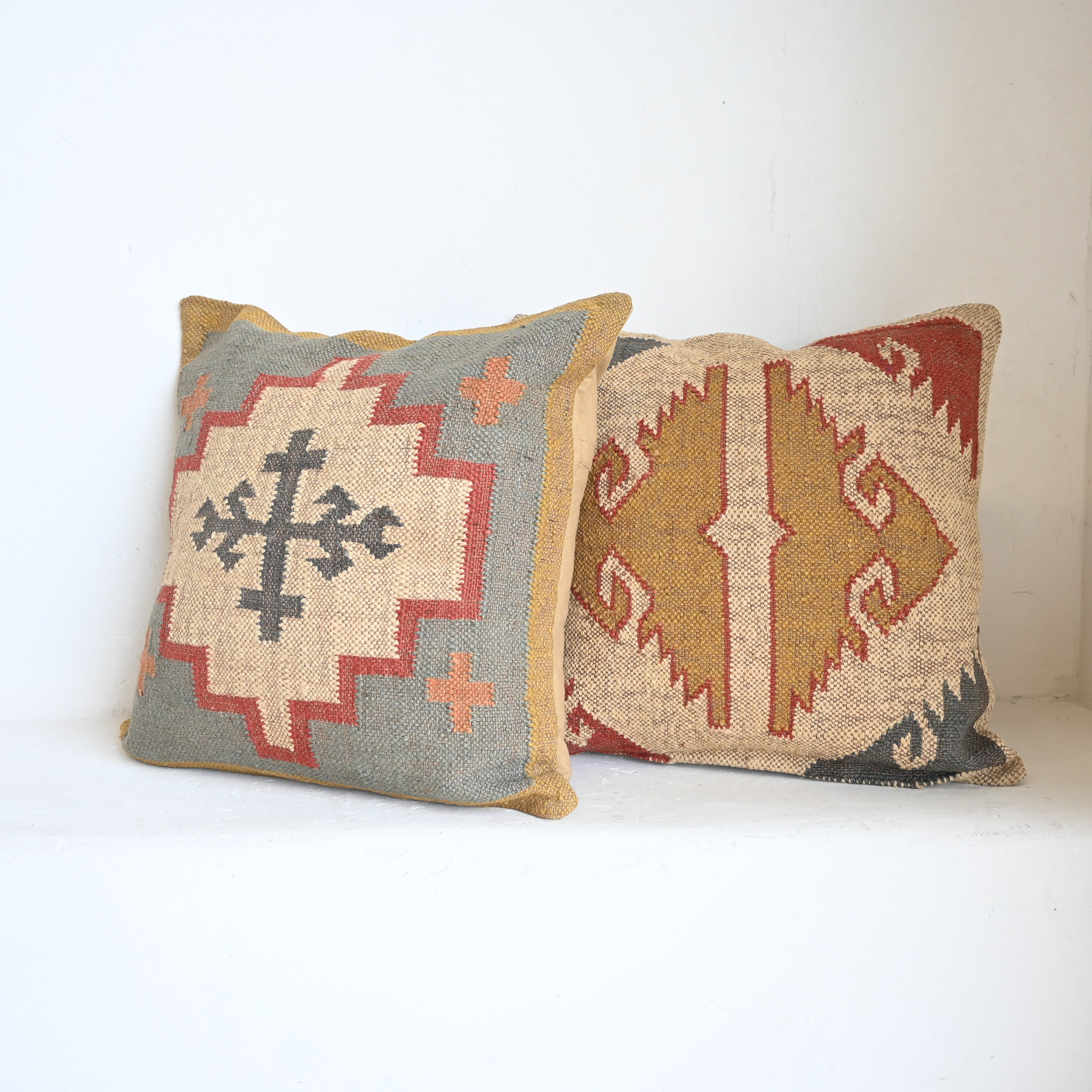 Wool Jute Cushion cover