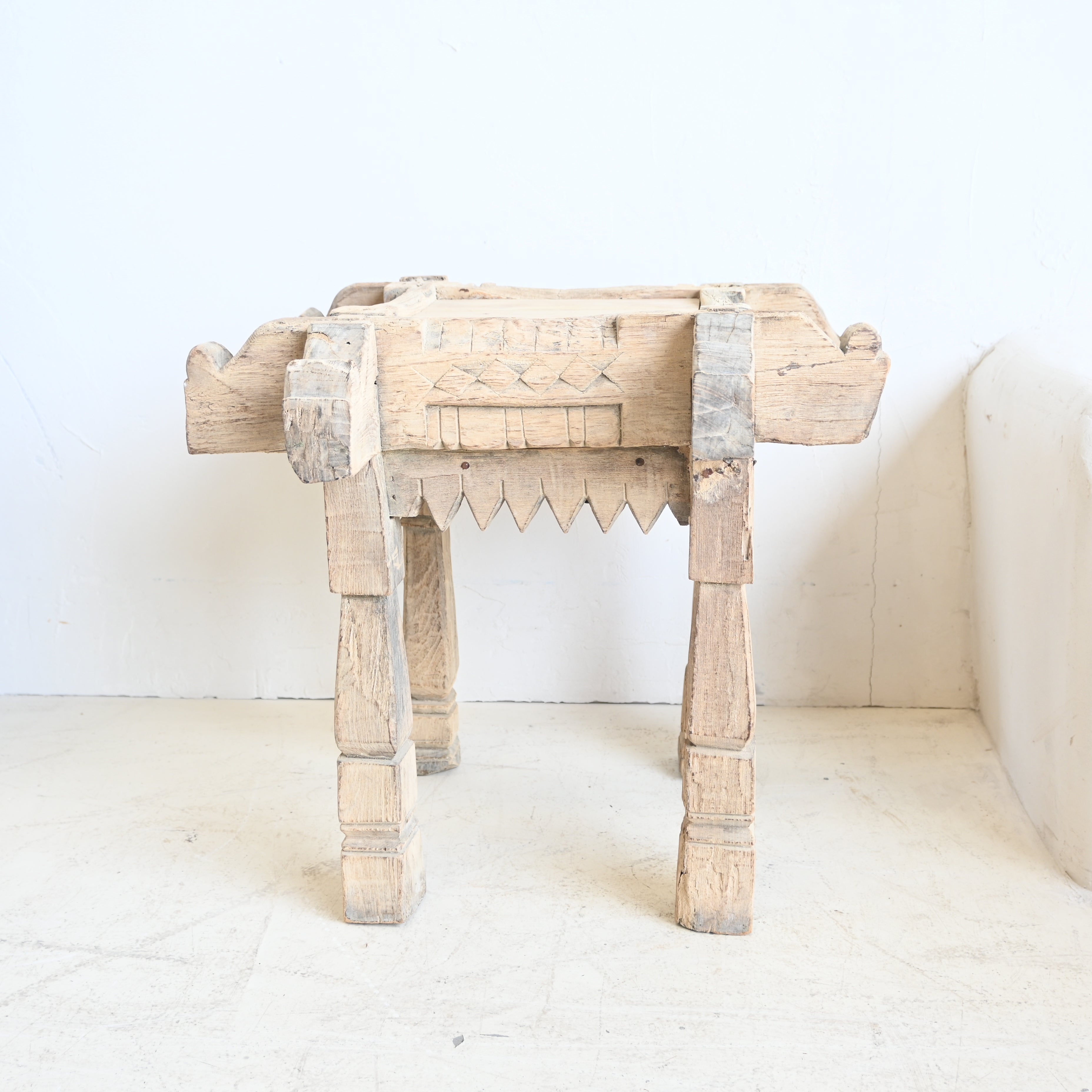 Timber square  stool/ Side Table 328972 A