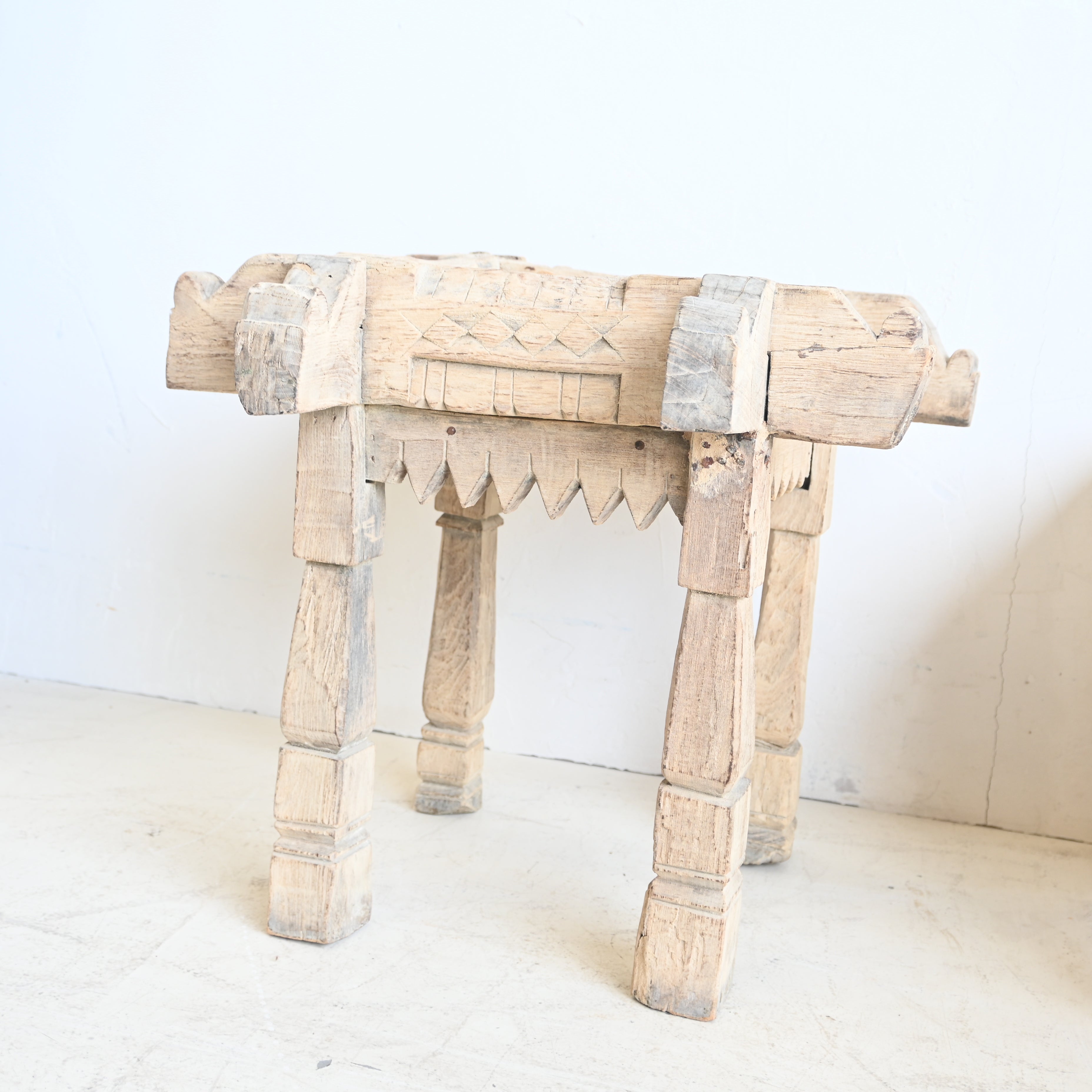 Timber square  stool/ Side Table 328972 A