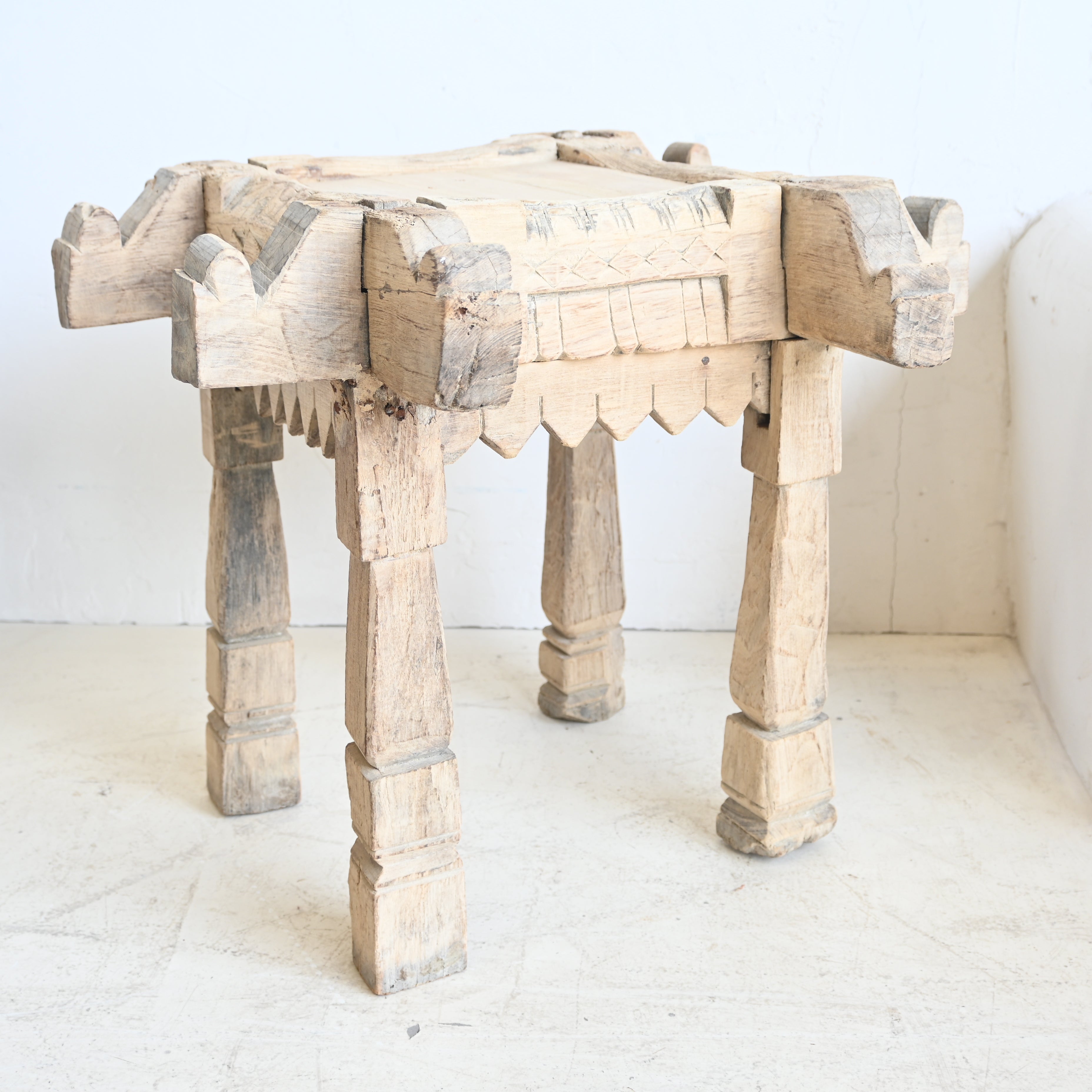 Timber square  stool/ Side Table 328972 A