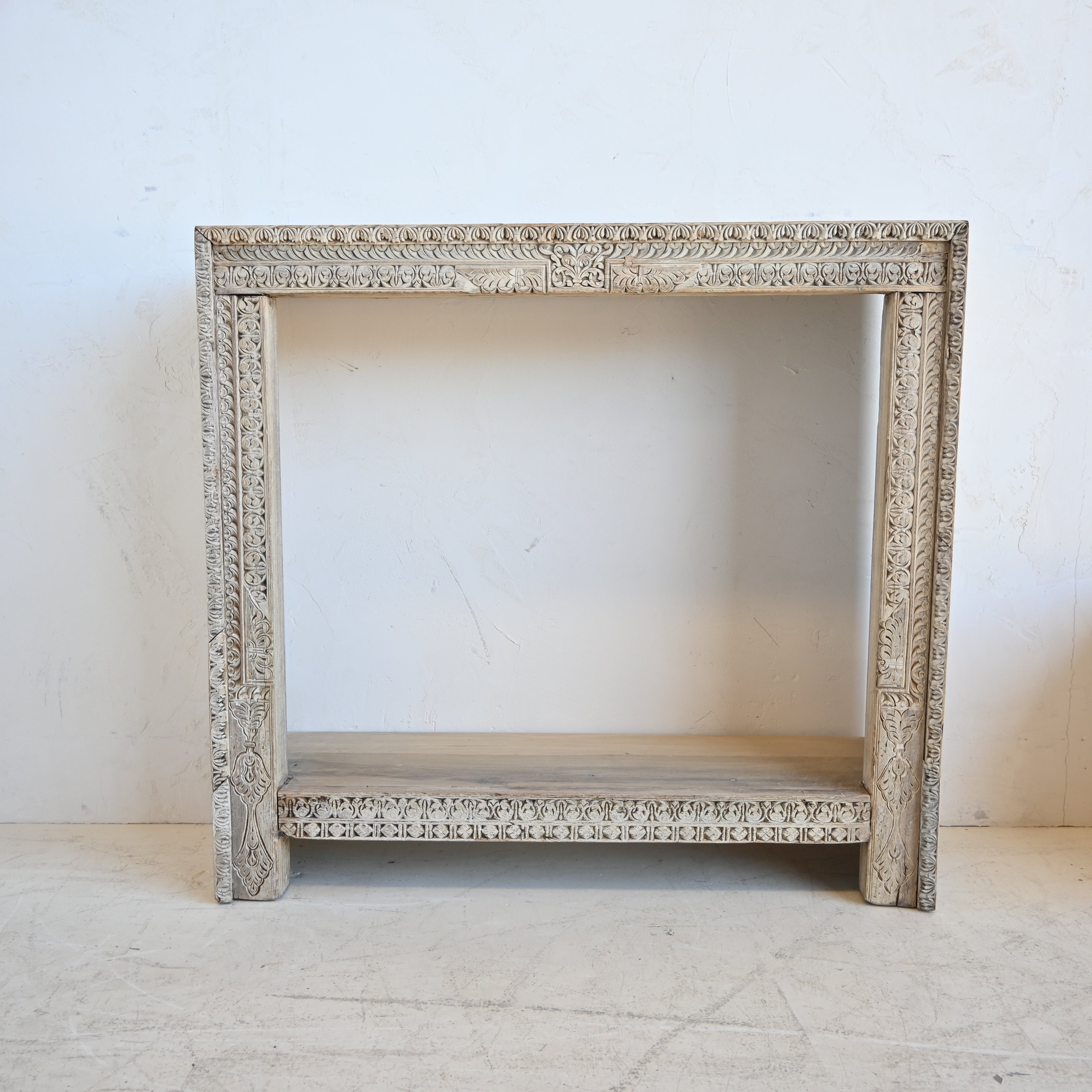 Vintage Indian Carved Console 321932