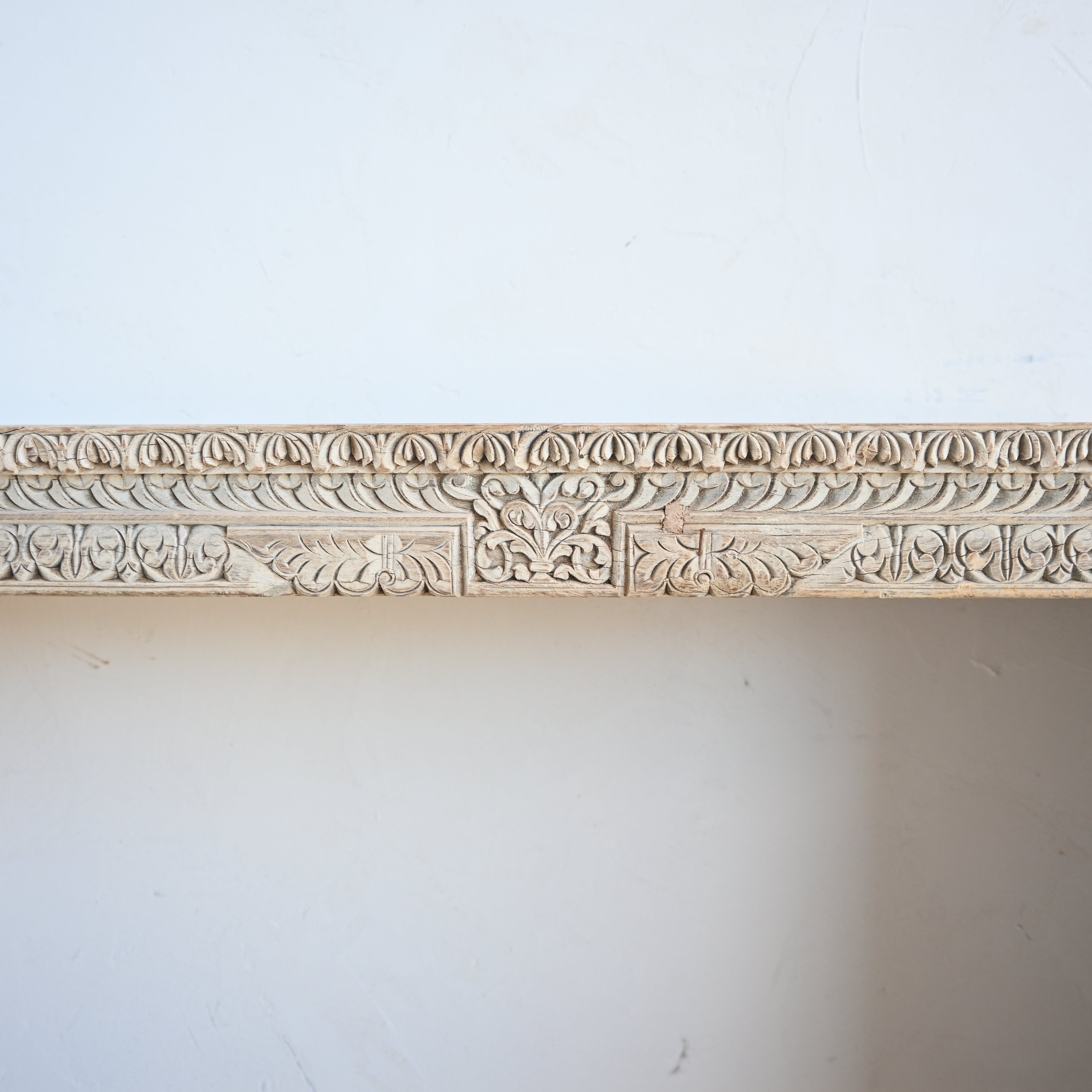 Vintage Indian Carved Console 321932