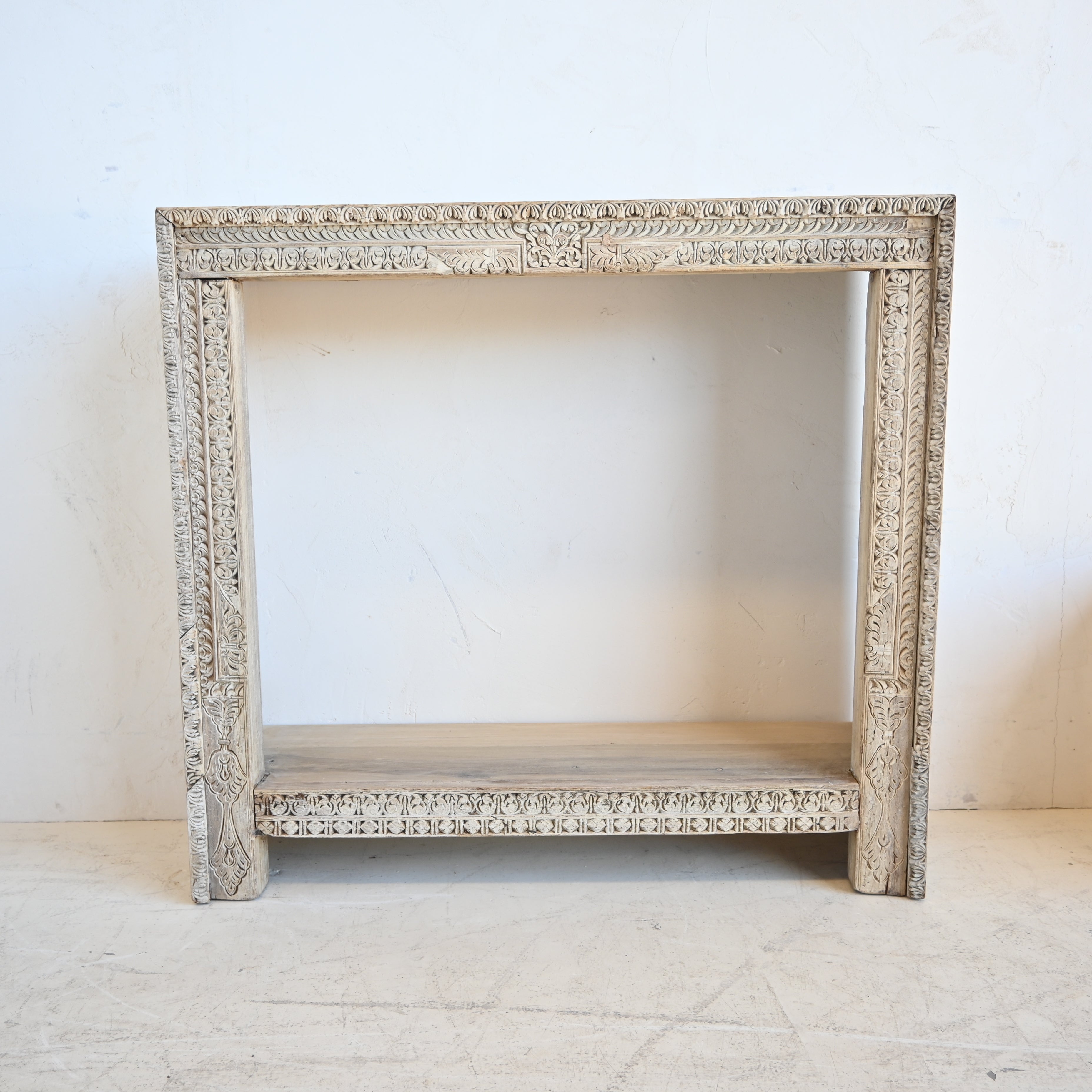 Vintage Indian Carved Console 321932