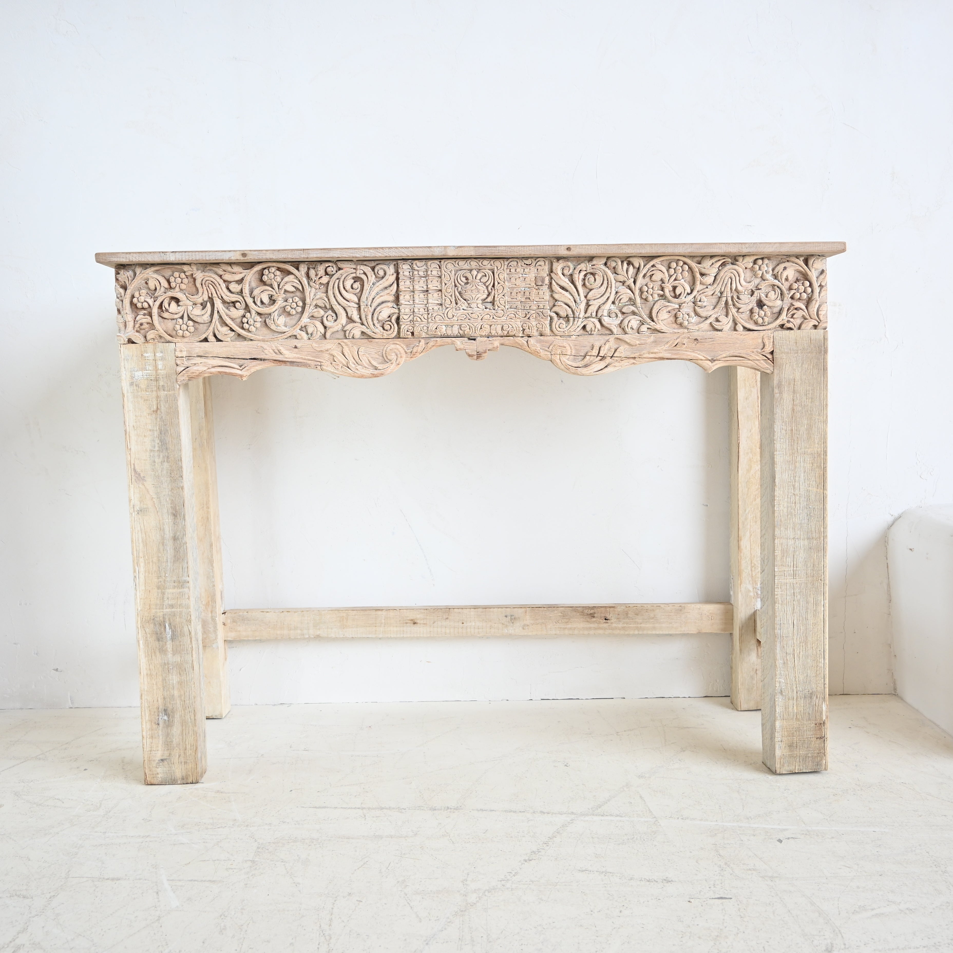 Vintage Indian Carved Console 302560