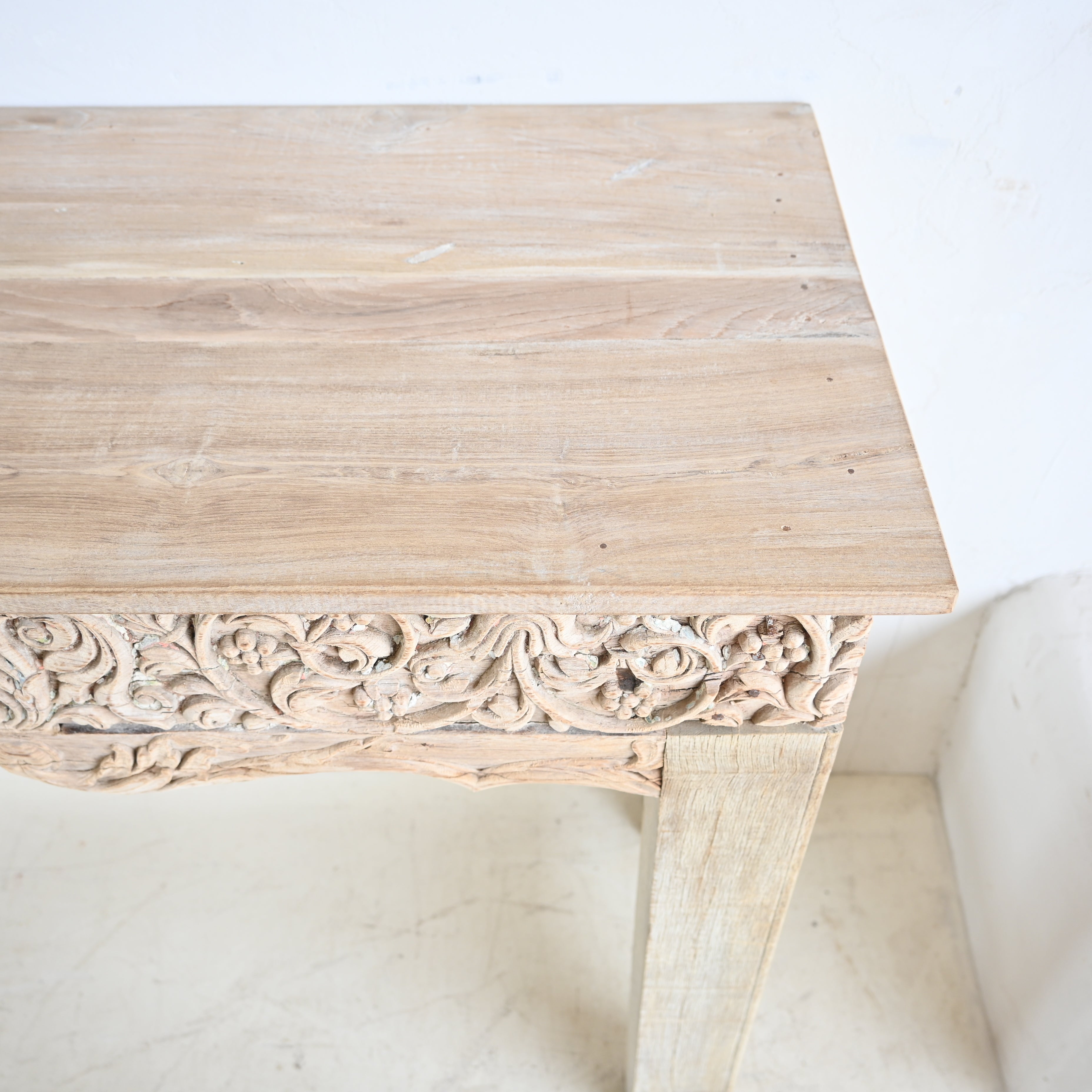 Vintage Indian Carved Console 302560