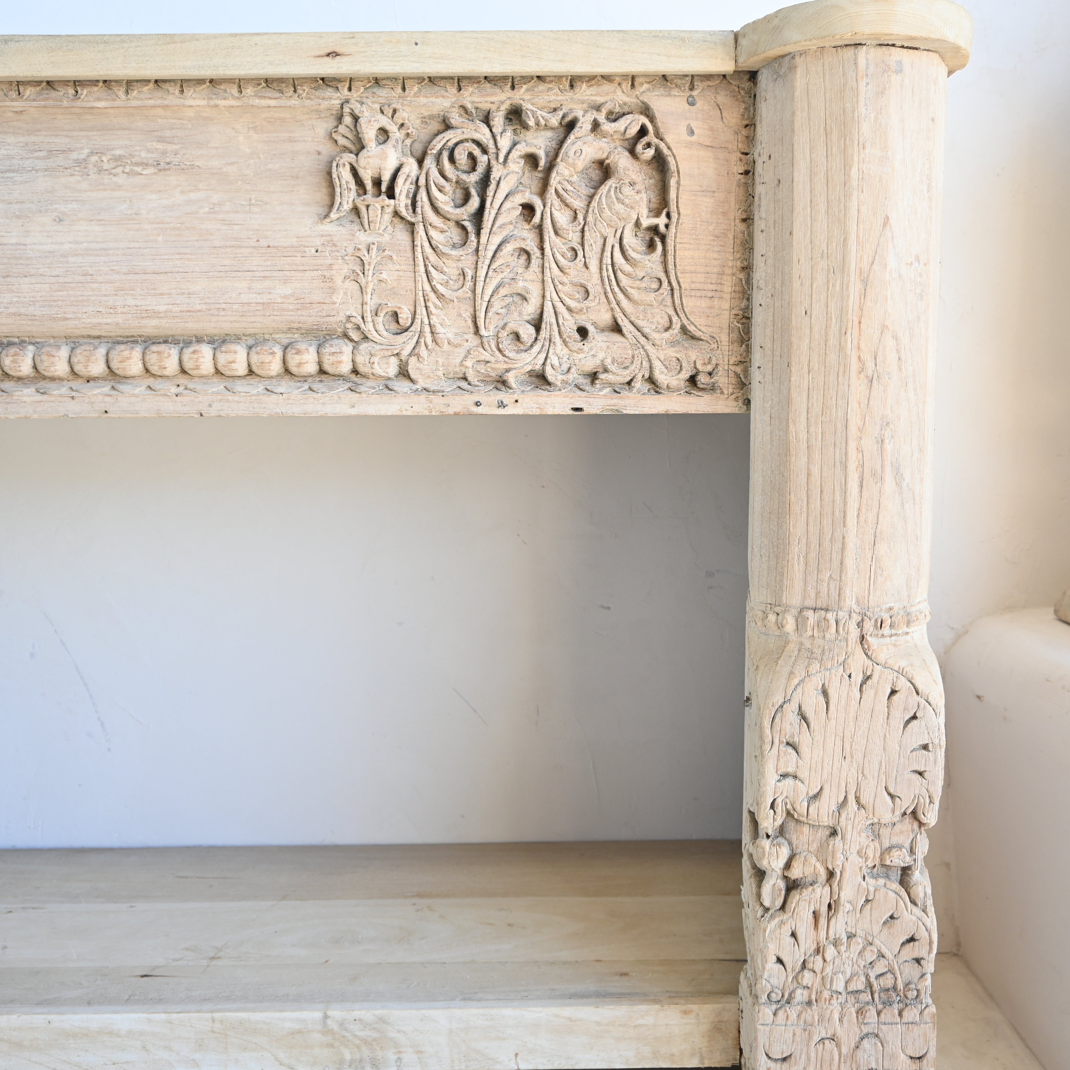 Vintage Indian Carved Console 328310