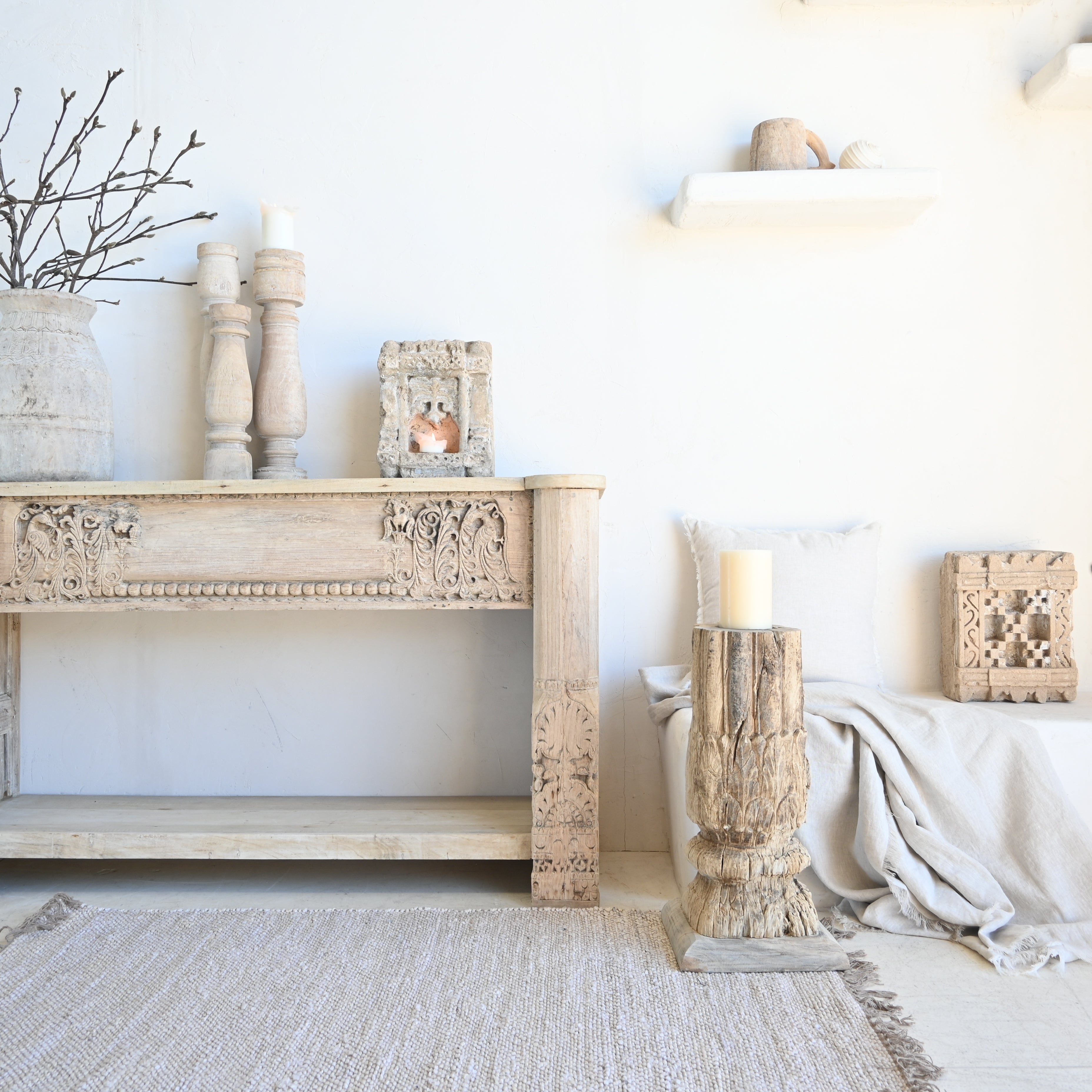 Vintage Indian Carved Console 328310