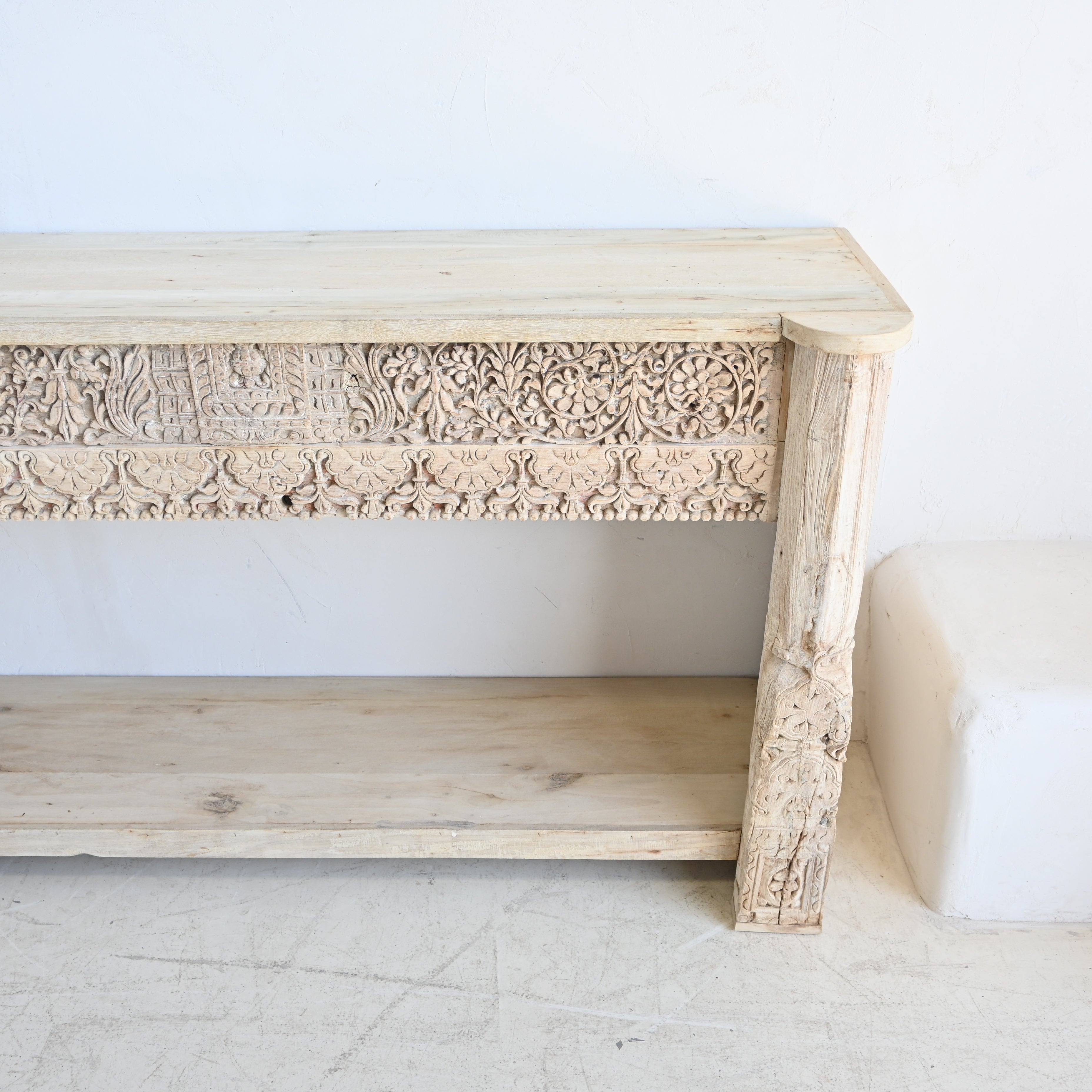 Vintage Indian Carved Console 328309