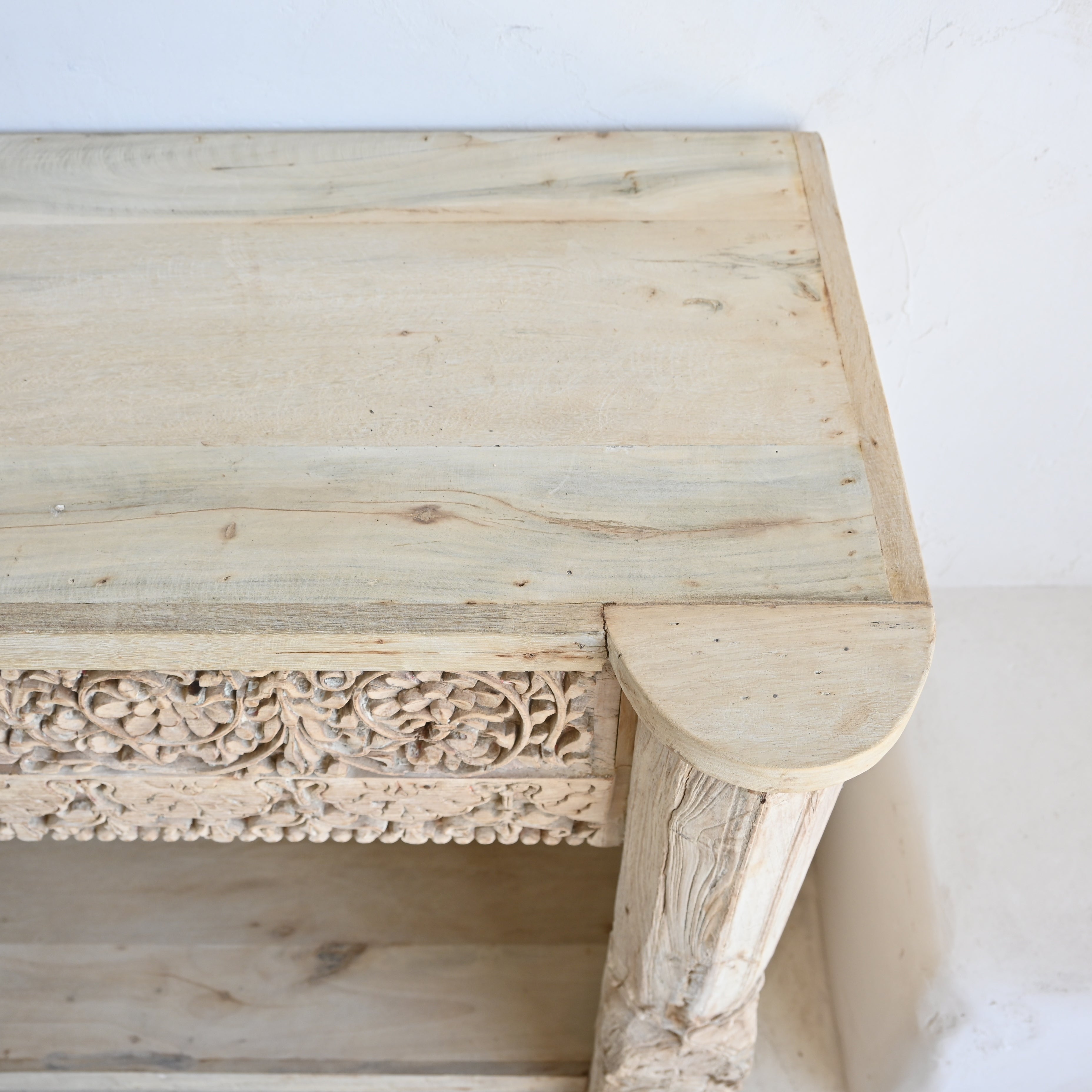 Vintage Indian Carved Console 328309