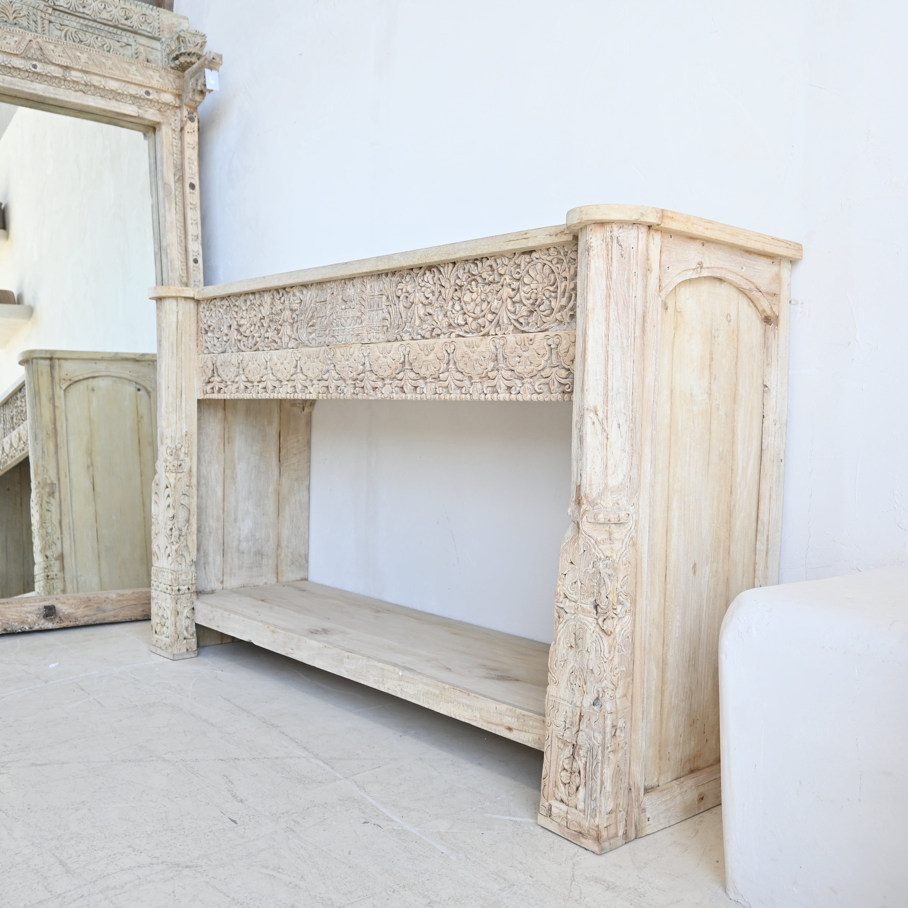 Vintage Indian Carved Console 328309