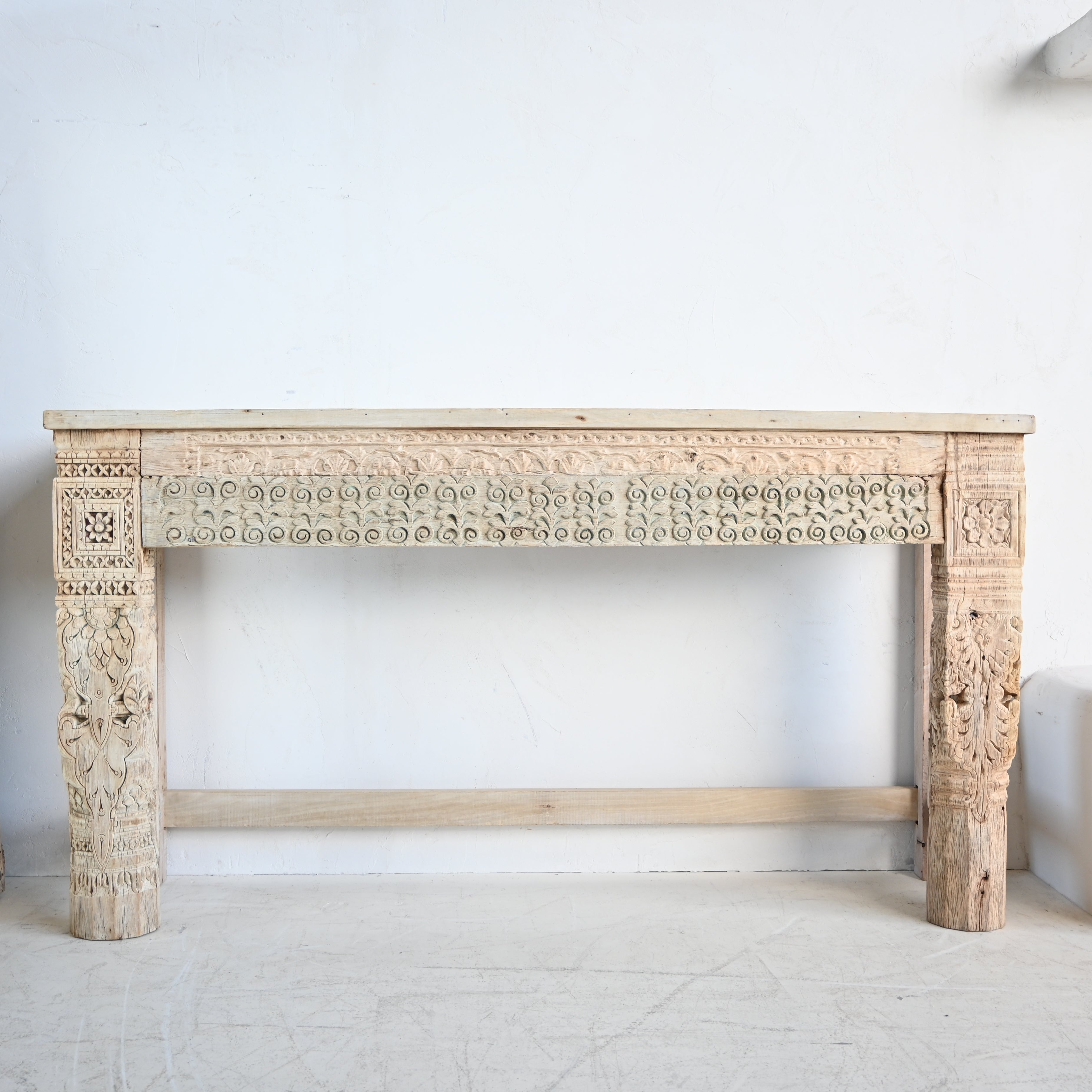 Vintage Indian Carved Console 300348