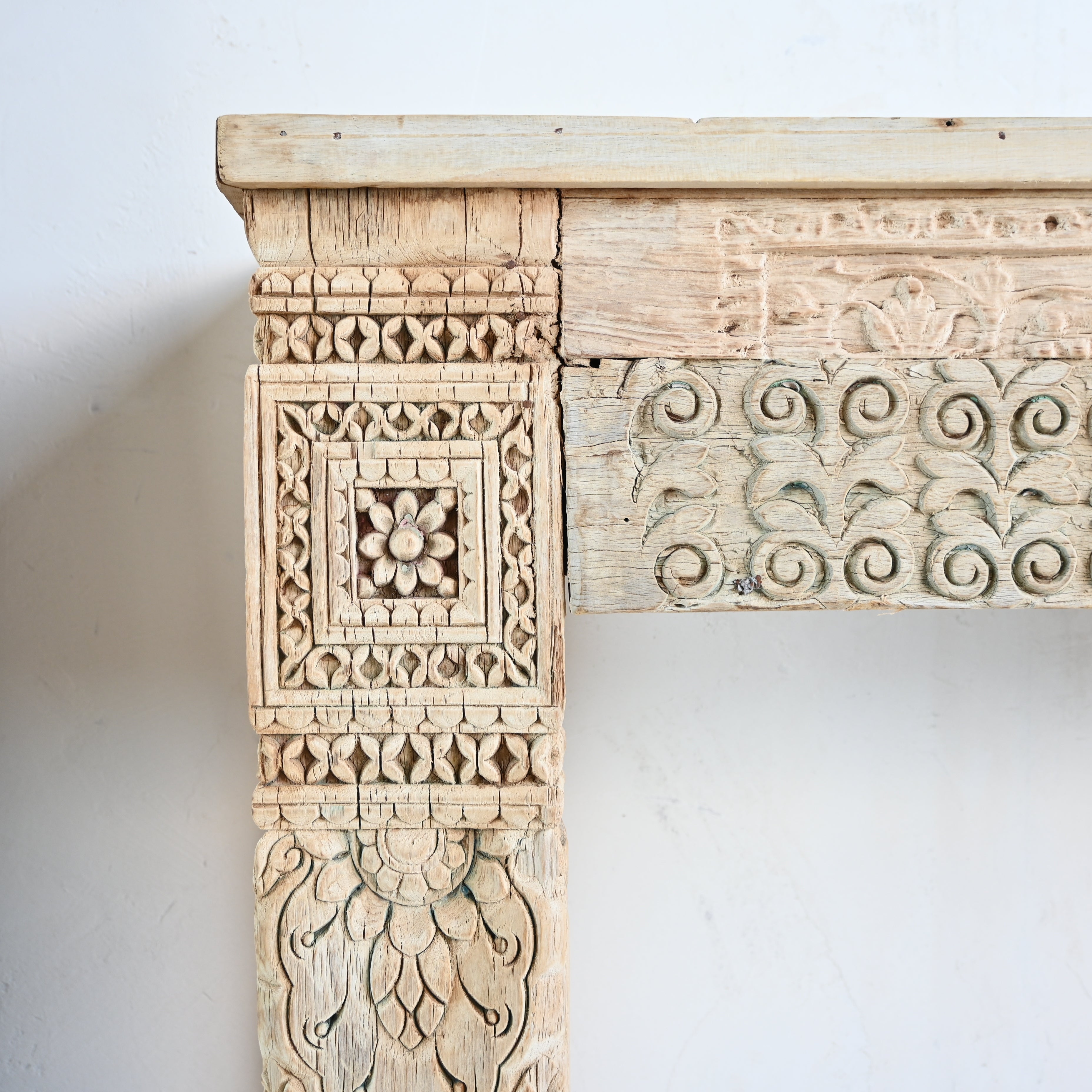 Vintage Indian Carved Console 300348