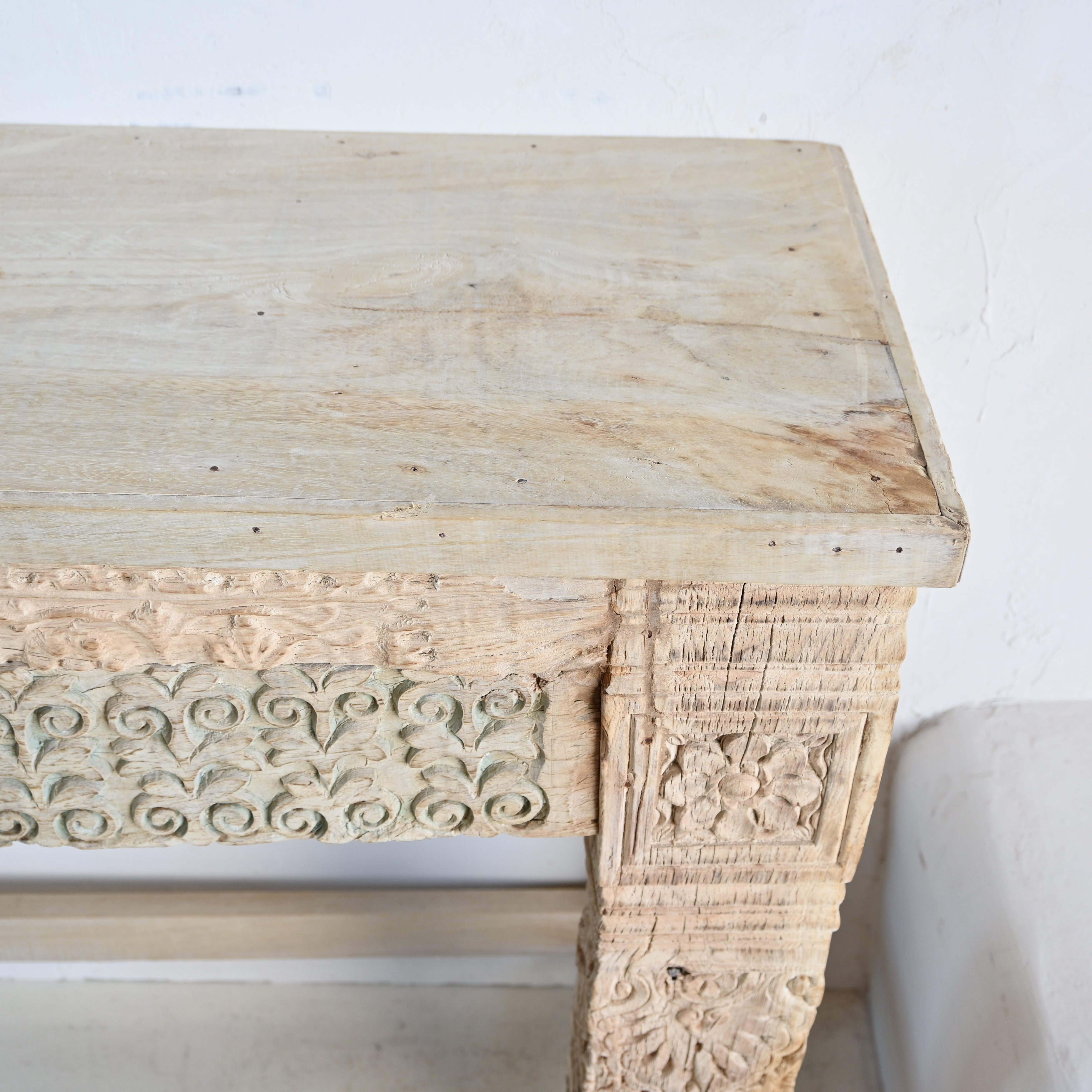 Vintage Indian Carved Console 300348