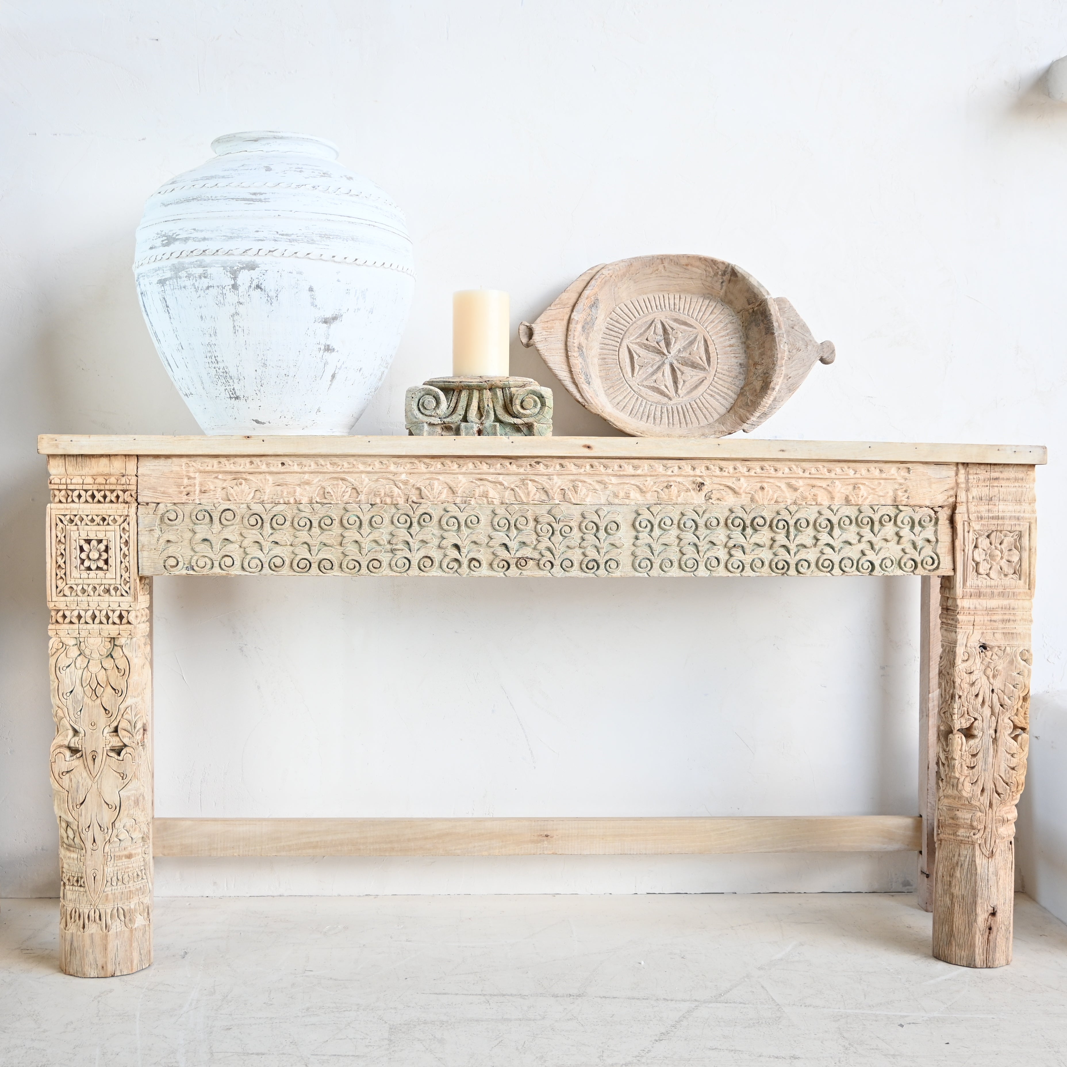 Vintage Indian Carved Console 300348