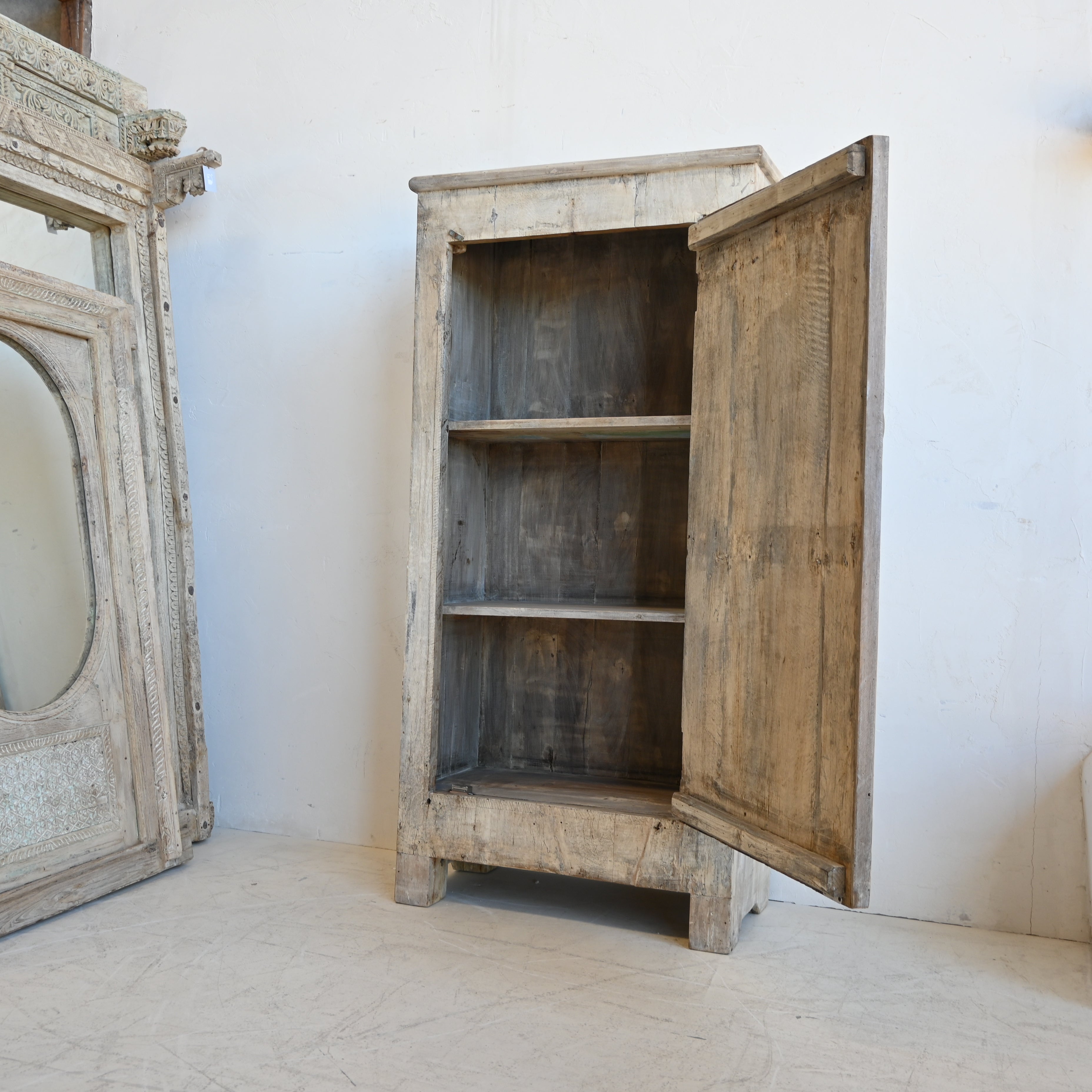 Indian Almirah Cabinet 328660