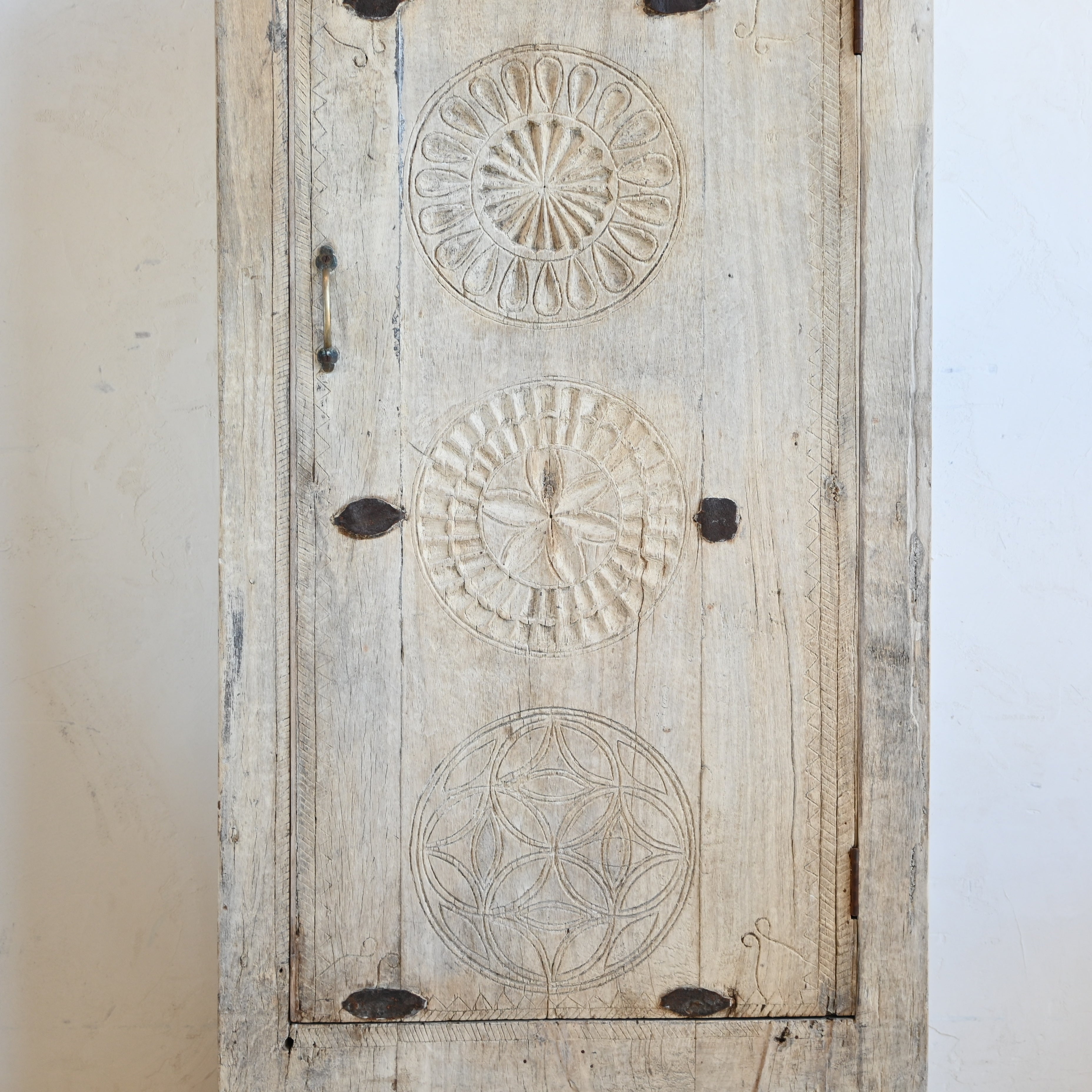 Indian Almirah Cabinet 328660