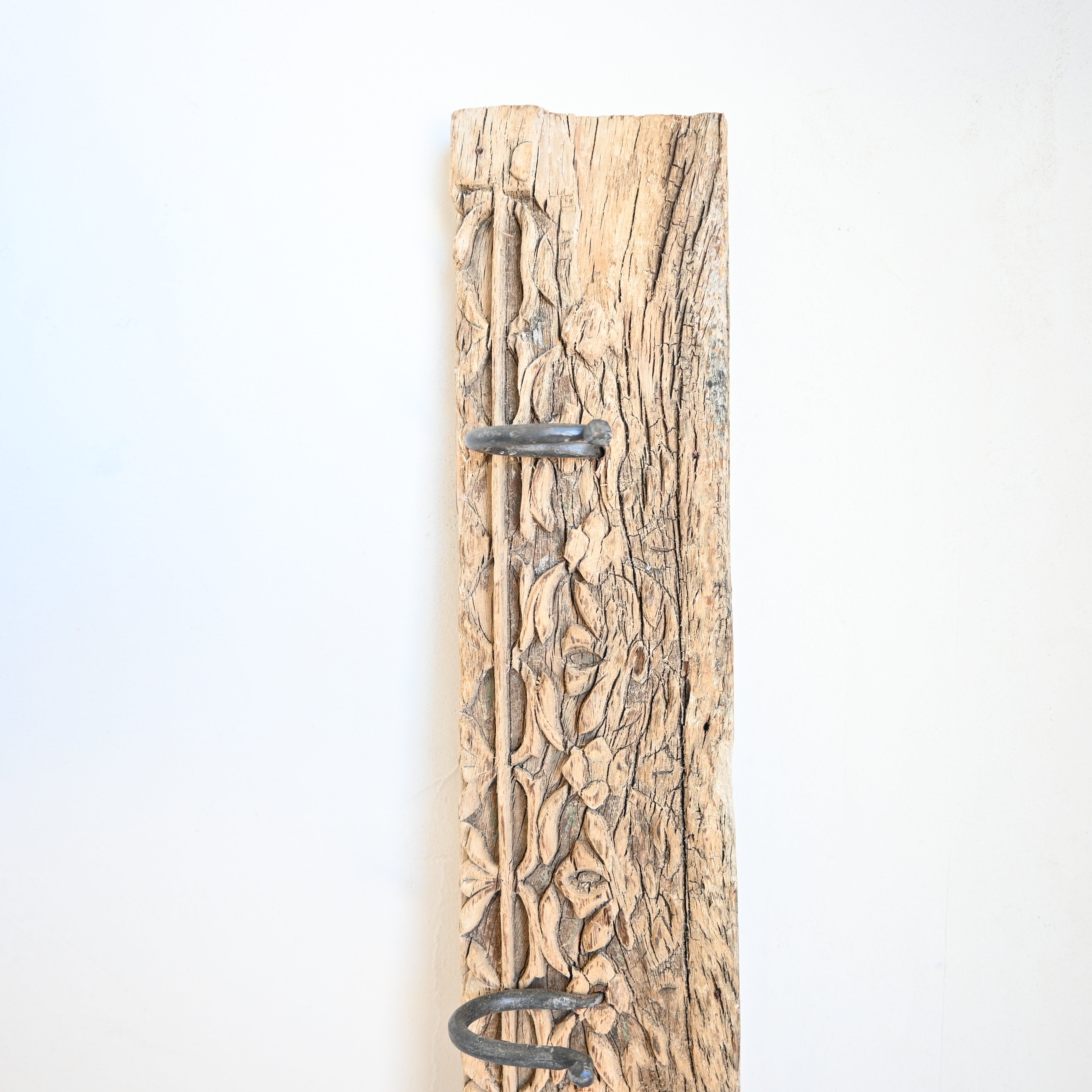 Carved Indian Timber Hook 8952F