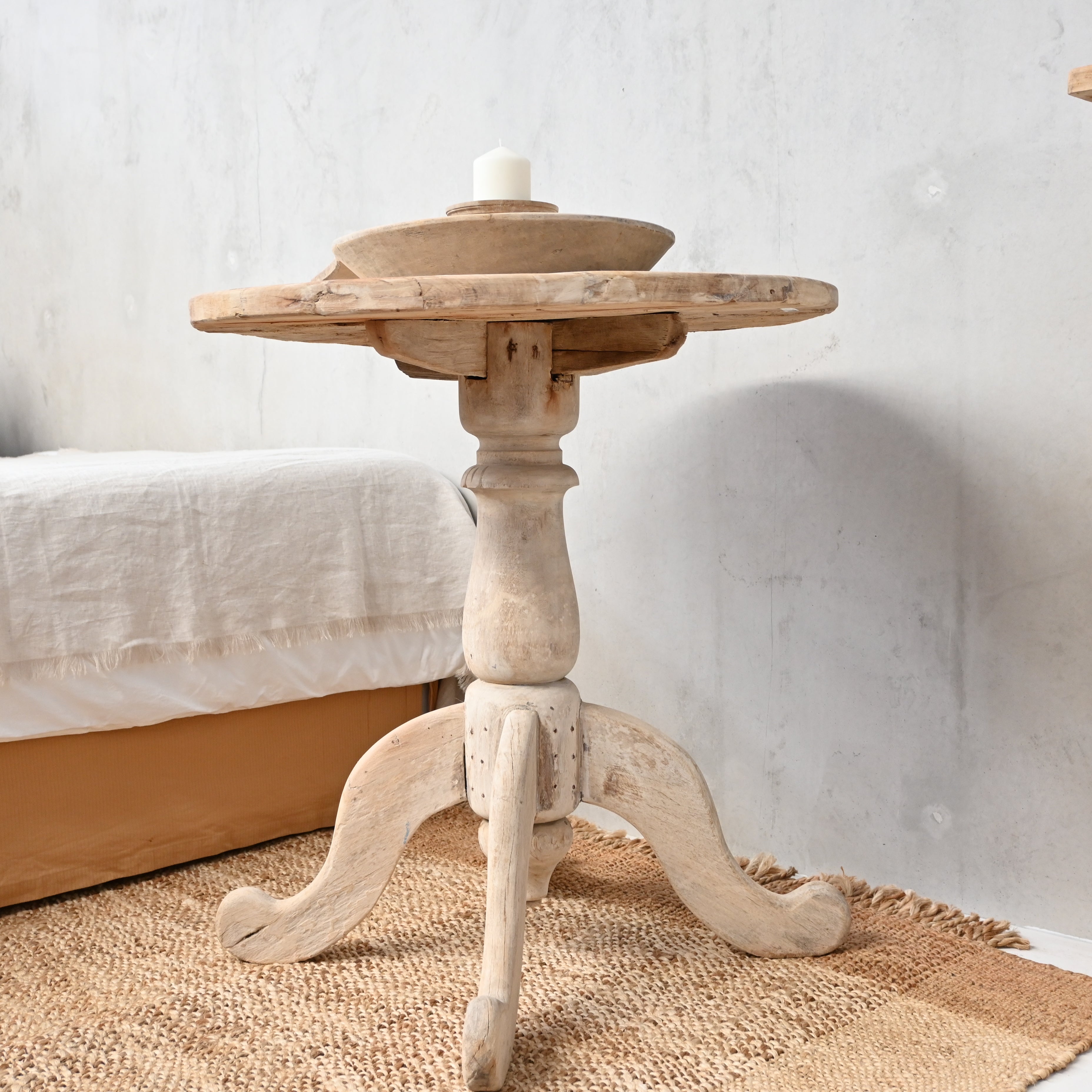 Indian Round table 326361