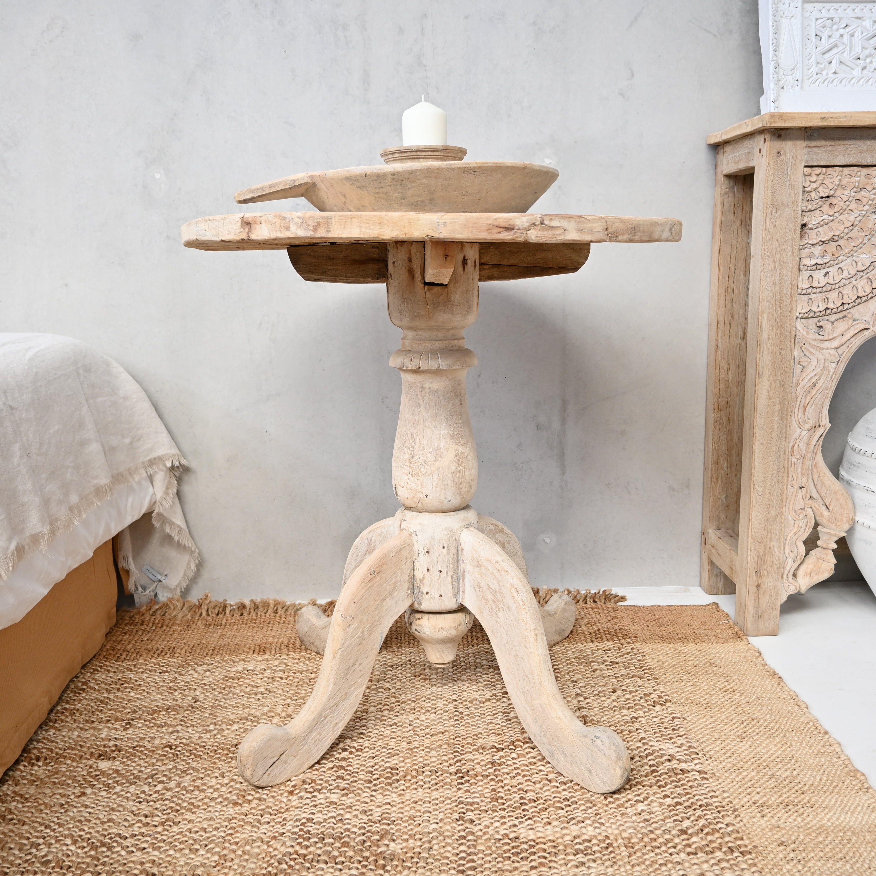 Indian Round table 326361