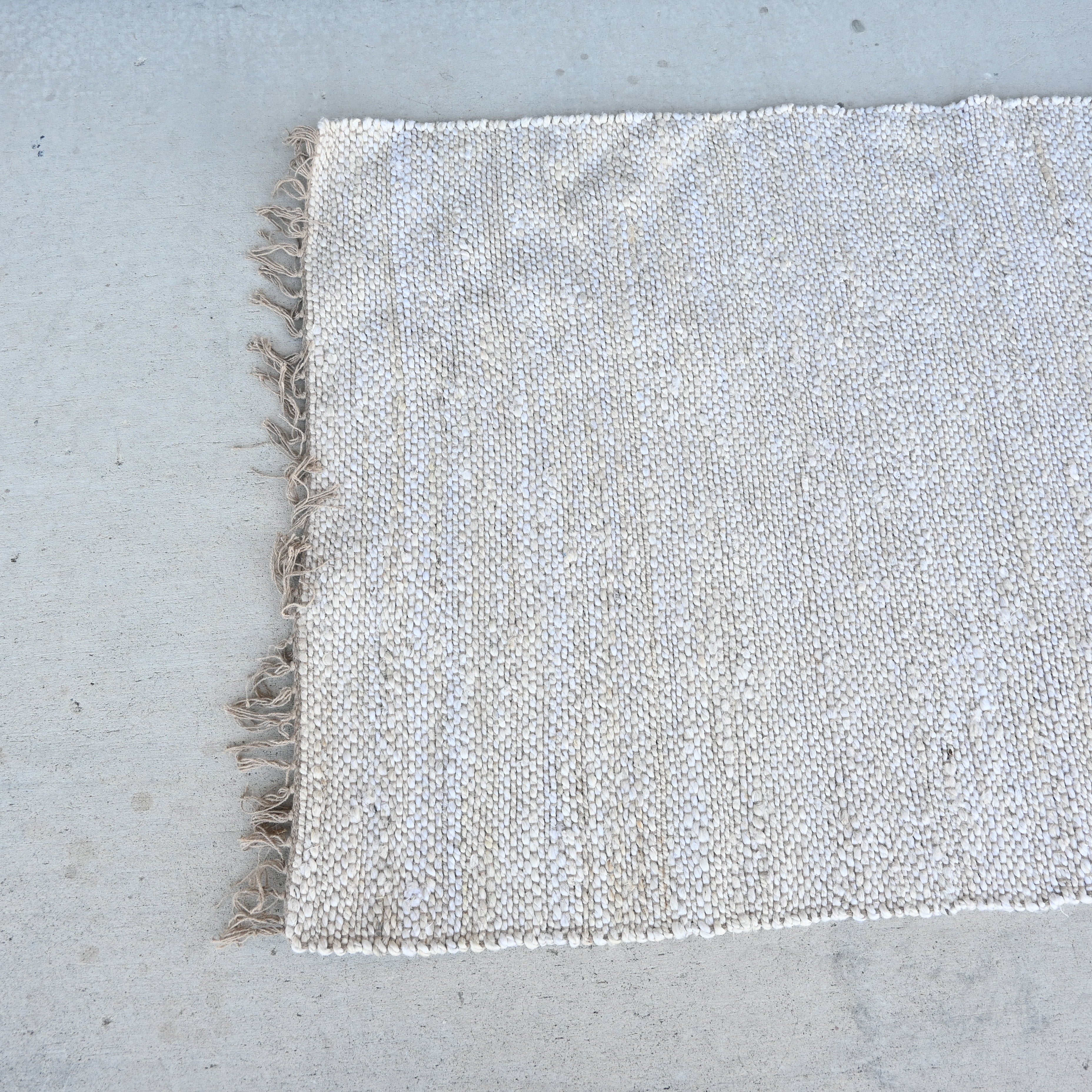 Natural Indian Wool/ Jute rug S004a