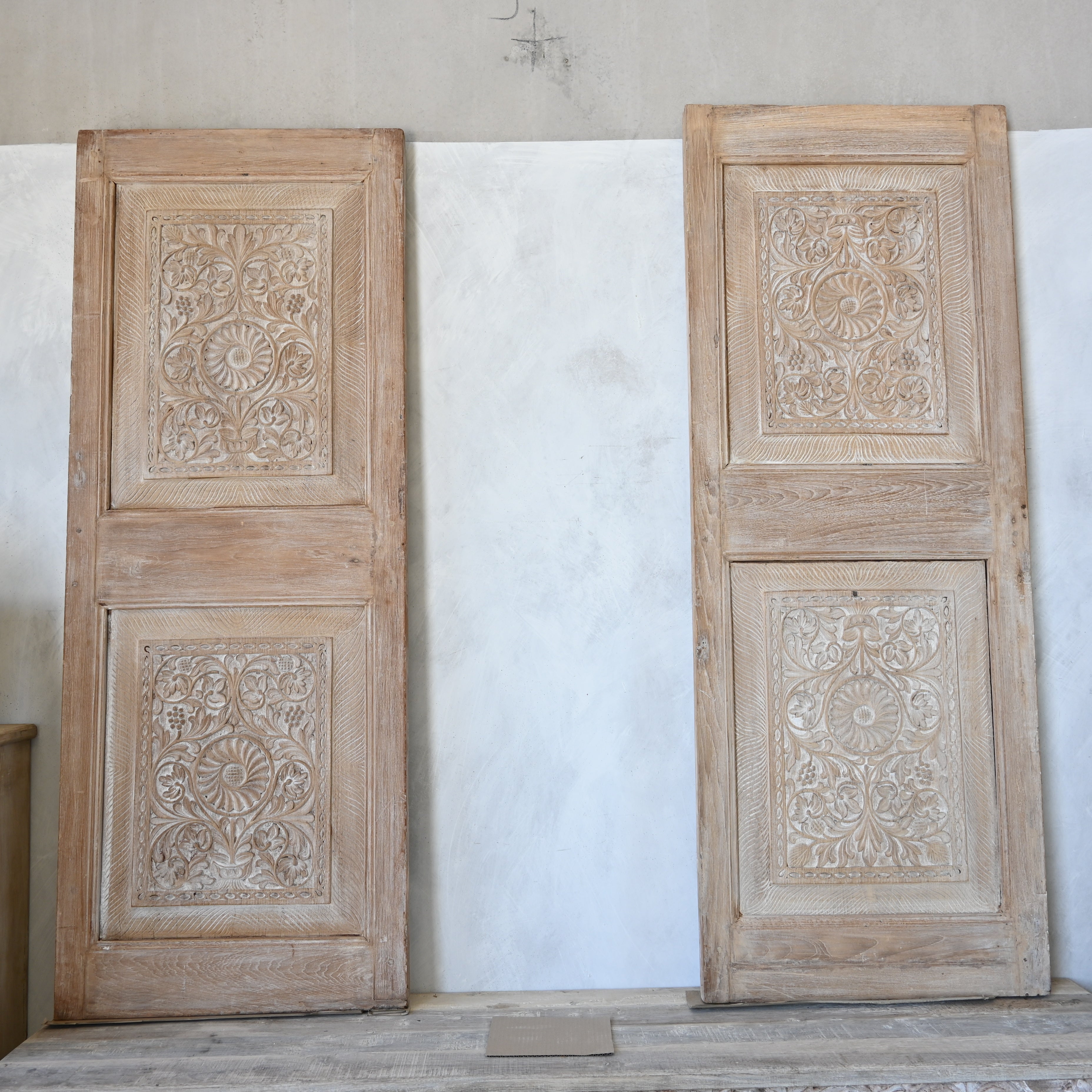 Indian carved door panel 304120