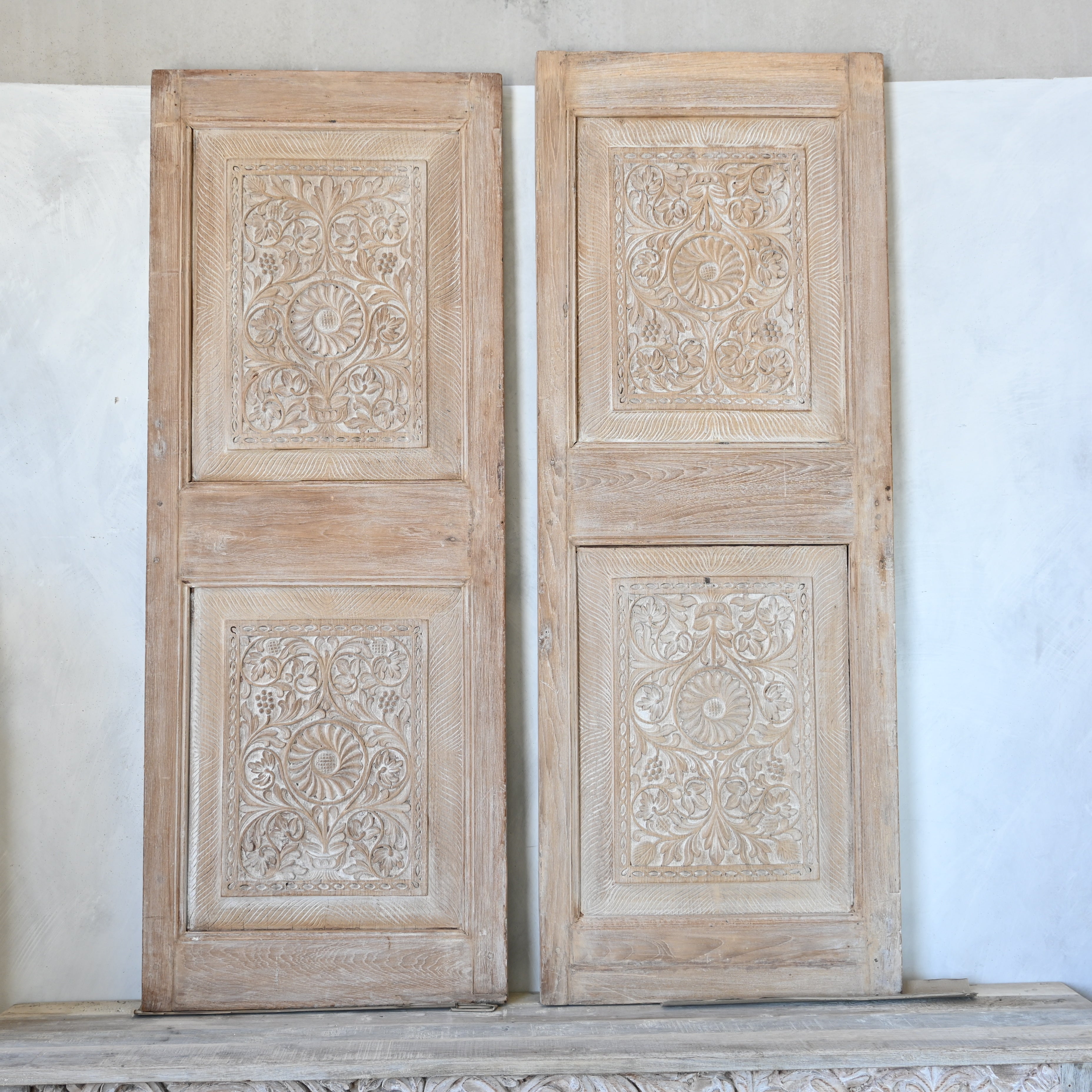 Indian carved door panel 304120