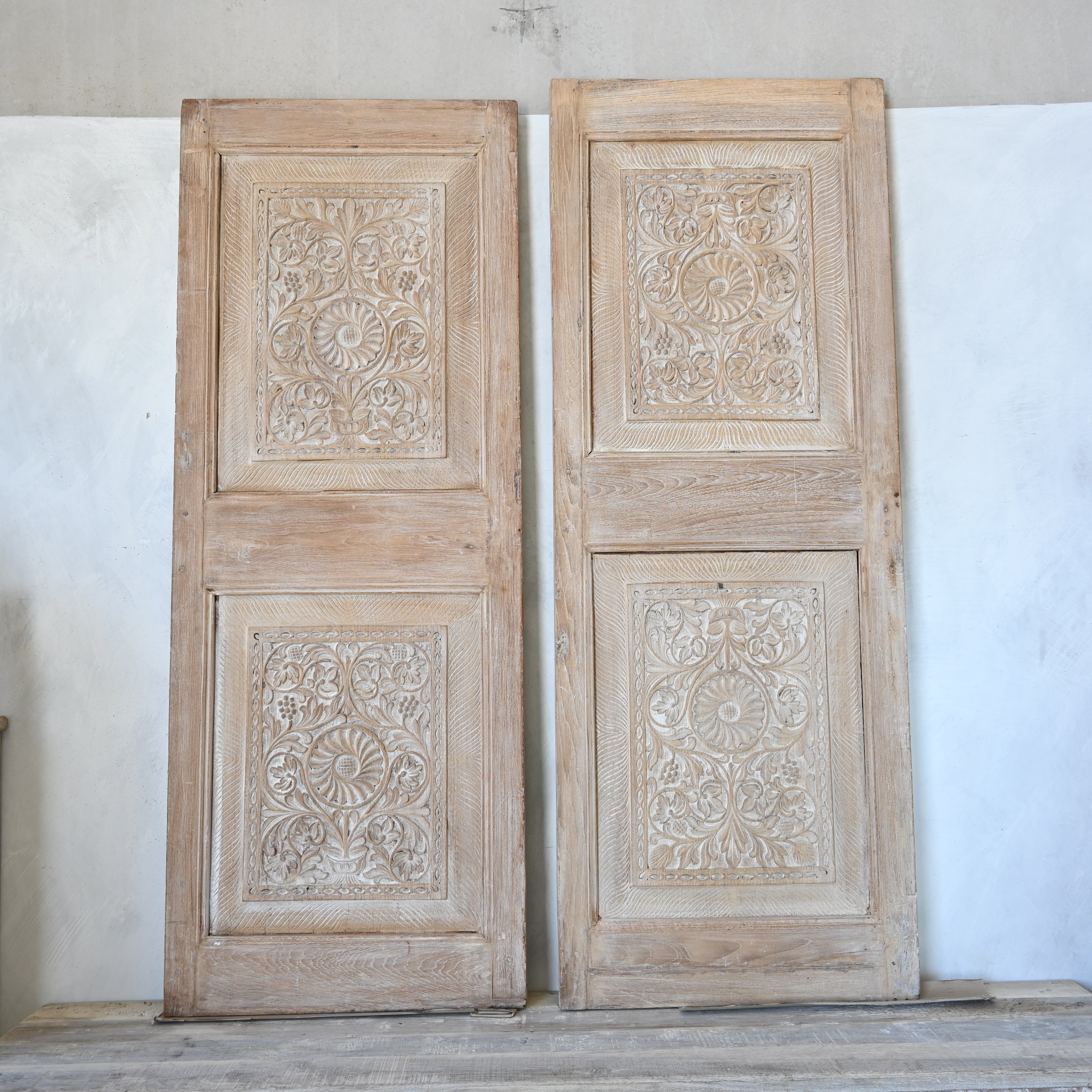 Indian carved door panel 304120