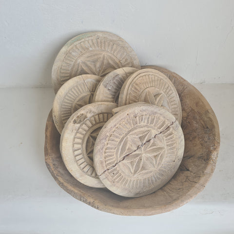 Vintage Carved Chapati Plate 09