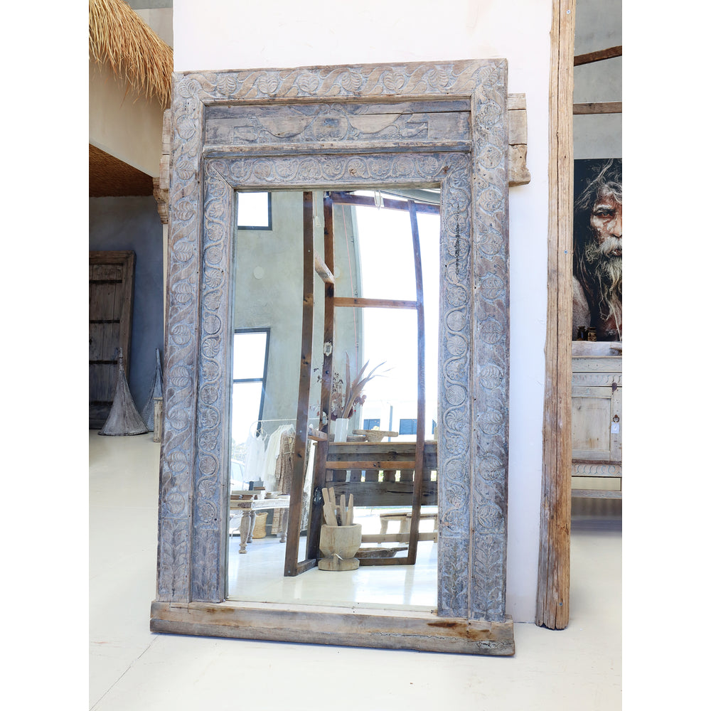Vintage Indian Mirror LA017