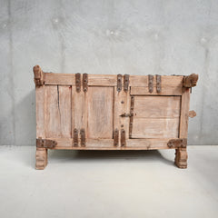 Antique Indian Damchiya 160461