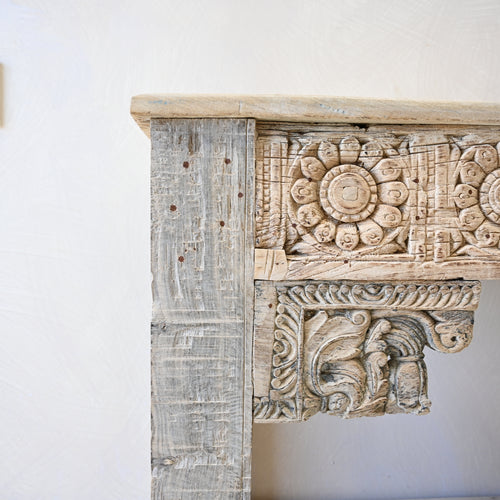 Indian Vintage Console 265465