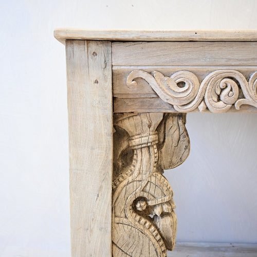 Indian Vintage Console 234710