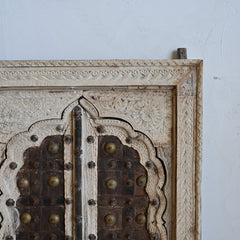 PRANA  Window with iron details