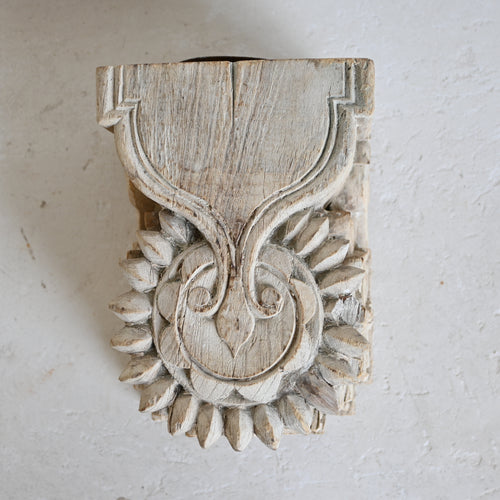 PRANA  Wall mount Candle stand