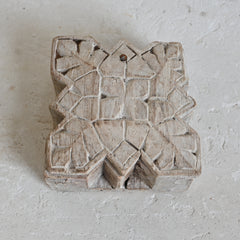 PRANA Tika box