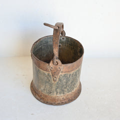 PRANA  Iron Planter Pot