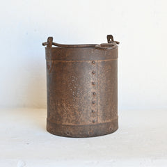 PRANA  Iron Planter Pot