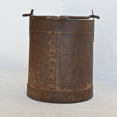 PRANA  Iron Planter Pot