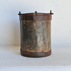 PRANA  Iron Planter Pot