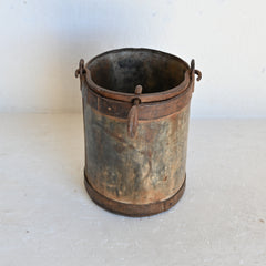 PRANA  Iron Planter Pot