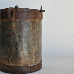 PRANA  Iron Planter Pot