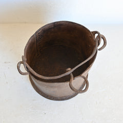 PRANA  Iron Planter Pot