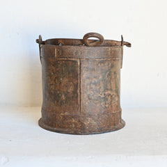 PRANA  Iron Planter Pot