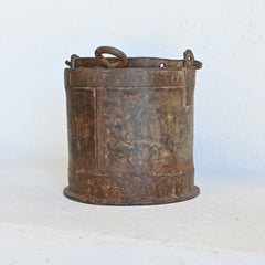 PRANA  Iron Planter Pot