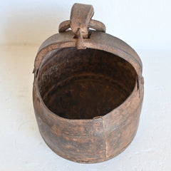 PRANA  Iron Planter Pot