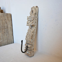 PRANA Carved Hook