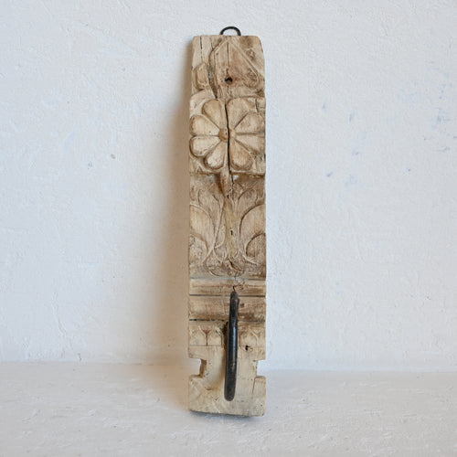 PRANA Carved Hook