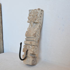 PRANA Carved Hook