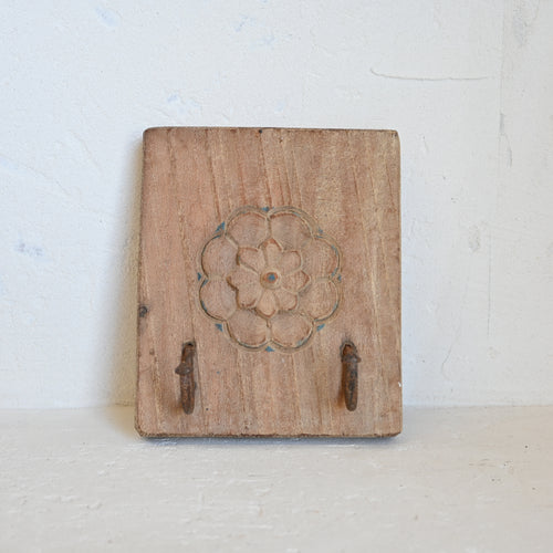 Vintage Indian flower hook A