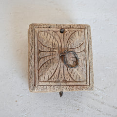 Indian Vintage tika box 326712-8